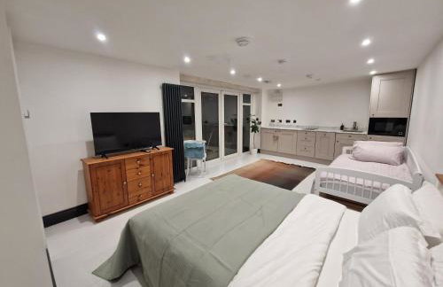 Garden Apartment, sleeps 4 - Foto 5