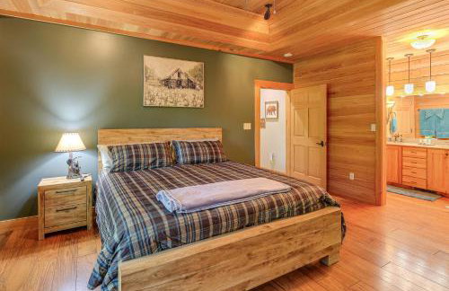 Luxe Mountain Escape with Hot Tub and Gym Near Boone! - Foto 14