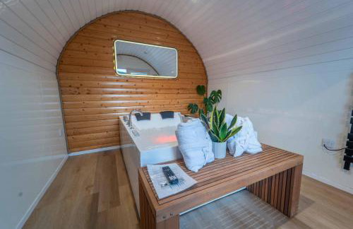 Apex Studio Pod and Jacuzzi Bath - Foto 6