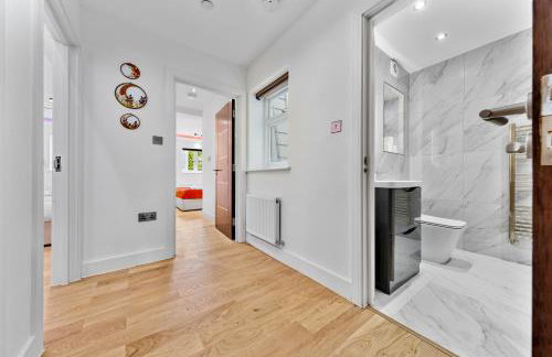 Family friendly 2BR Waterloo Apartment with Terrace walking distance to London Eye Big Ben and station - Foto 5