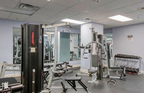 East 225 I Modern Studio in Downtown Rochester - Foto 25