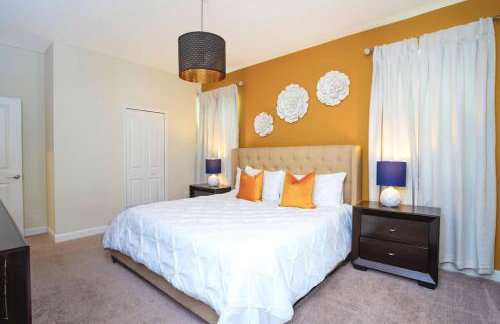 Stunning 9 Bd Single Family w/ Pool @ Champions Gate 1508 - Photo 36