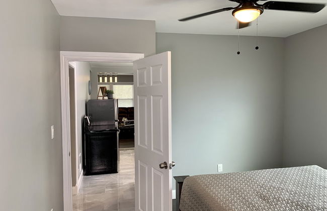 The Horseshoe Falls Villa- 6BR Free Parking, Minutes From Falls & Casino - Foto 6