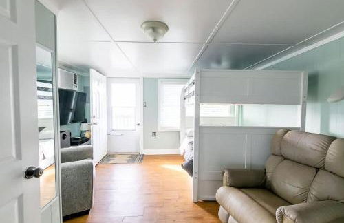 C'est Bon Across from UTV Entry Point! Sleeps 13! - Foto 19