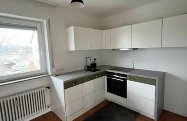 LOOT LARGE /Stadtrand /Parkplatz - Foto 10