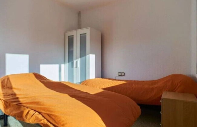 Spacious Holiday Home in Esparreguera With Balcony - Foto 8