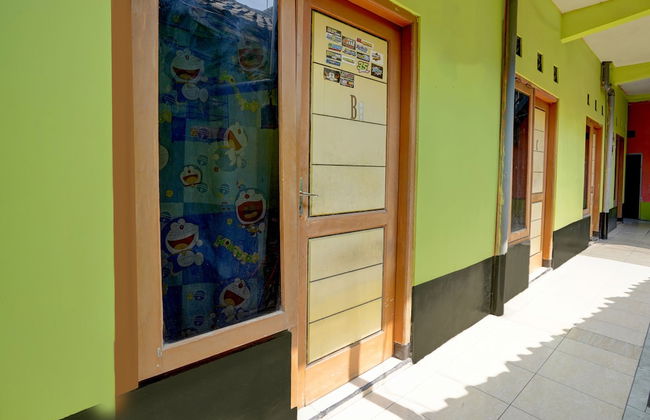 OYO Life 92840 Wisma Morricco - Foto 2