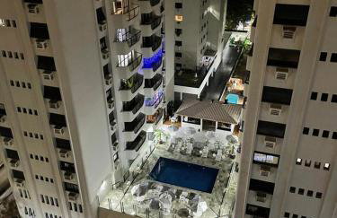 Apartamento na Praia de Pitangueiras, Guarujá - Foto 1