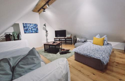 Loft mit Whirlwanne - Stadtnah! - Foto 13