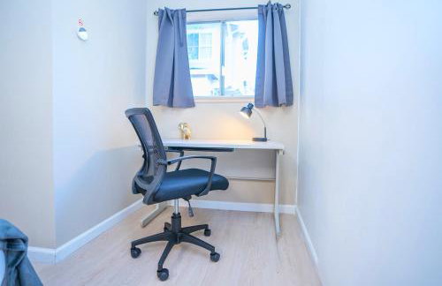 Spacious Mountain View DT 3BR Gem - Great for Work & Family - Foto 32