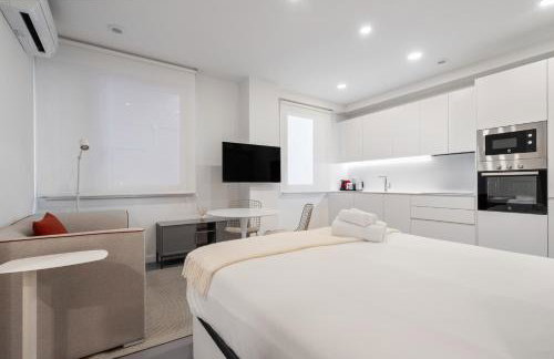Confort y Ubicación en Madrid - Santero Suites - Photo 8