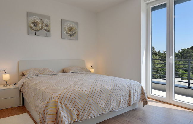 Apartment in Croatia Near Adriatic Coast - Photo 3