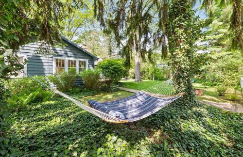 Nan's Escape by Juniper Holiday + Home - Photo 1