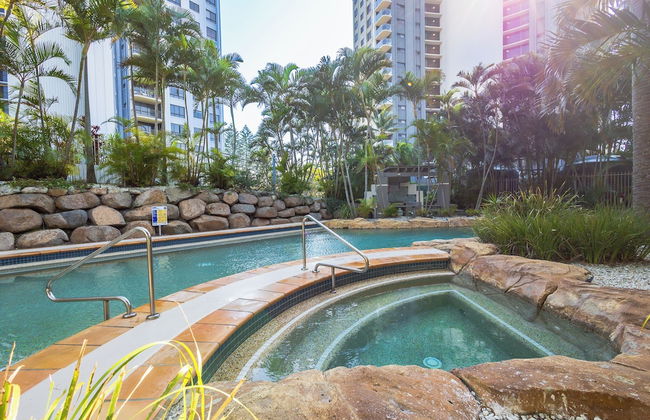 Currumbin Sands Holiday Apartments - Photo 62