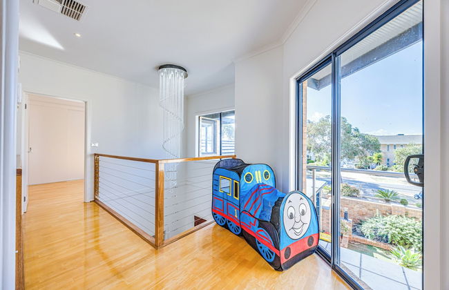 StayAU 6BR Deluxe Lakeview Point Cook - Foto 75