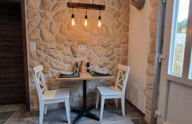 Apartments Suha Punta - Villa Babalonija - Photo 11