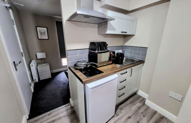 Comfortable Stay - LB Ave - Photo 19