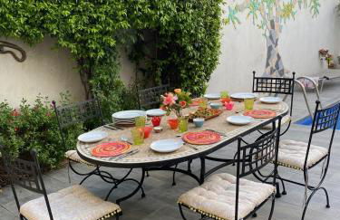 Stylish large house with heated pool in historic village - Foto 11