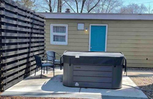 Cottage Apartment by Lake MI w private Hot Tub! - Foto 10