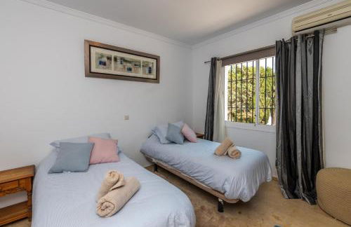 VILLA ALEGRIA Big terrace, private pool & parking - Photo 19