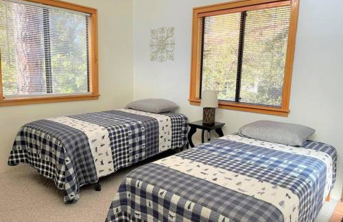 Mountain Cabin Retreat in the Pines - Foto 25