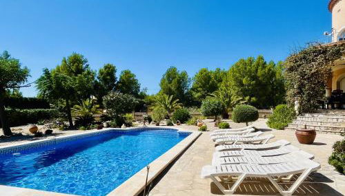Villa Oasis WITH LARGE PRIVATE SWIMMING POOL - Foto 5