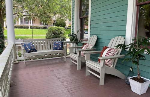 Large Historical Home for Groups Walk to Downtown! - Foto 27