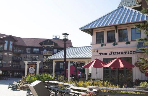 Snowshoe Village Ski-in - Ski-out Condo w Hot Tub - Foto 60