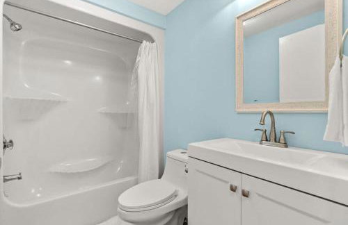 The 1A Escape Deck w Ocean Views Walk to Beach - Foto 31