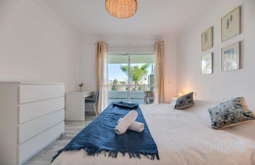 Stunning Duplex by the Golf & Terrace by the beach - Foto 8