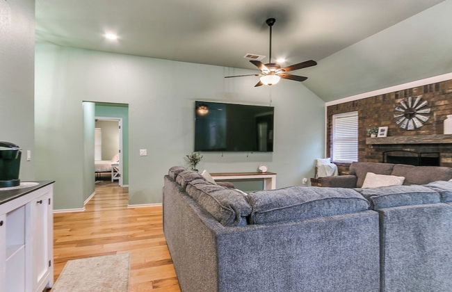 Serene Modern Farmhouse on 2 Acres - Foto 21