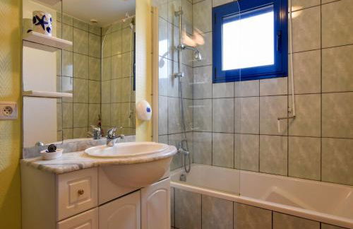 Seaside Villa with Pool in Moëlan - Foto 20