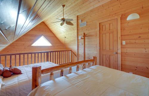 Cozy Columbia Cabin with Shared Lake Dock! - Foto 18