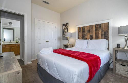 Cozy 4Bd Home Pool & Hot Tub at Trafalgar Resort - Foto 42