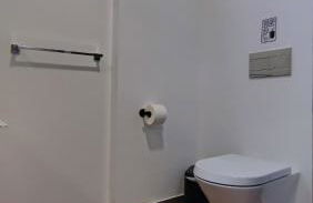 The Jolie - A Retreat in the City in an Entire House - Foto 50