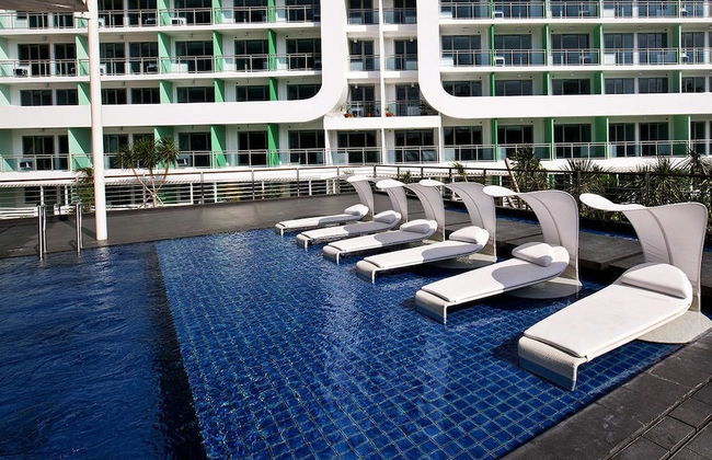 Azure Rio West Wave Pool 1 Bedroom near Airport - Foto 9