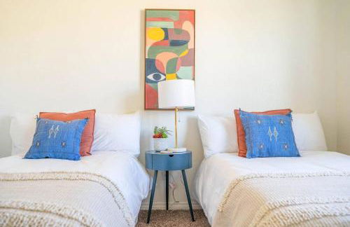 Casa Del Sol-Mountain View 3BR Home w Pool Hot Tub - Foto 11