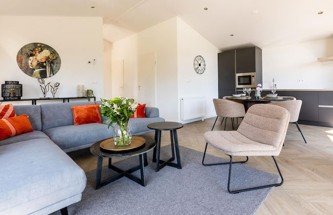 Apartment in Eindhoven Near City Center - Photo 9