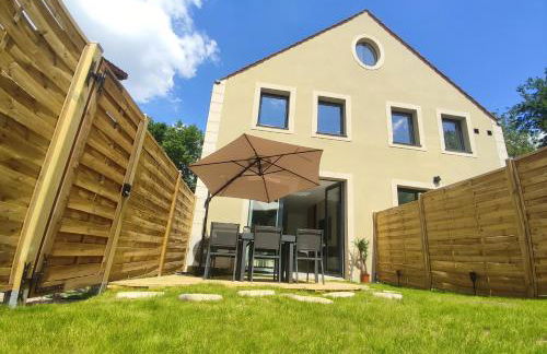 Maison moderne à Bièvres - Paris 12 kilomètres, Versailles 8 kilomètres - Photo 1