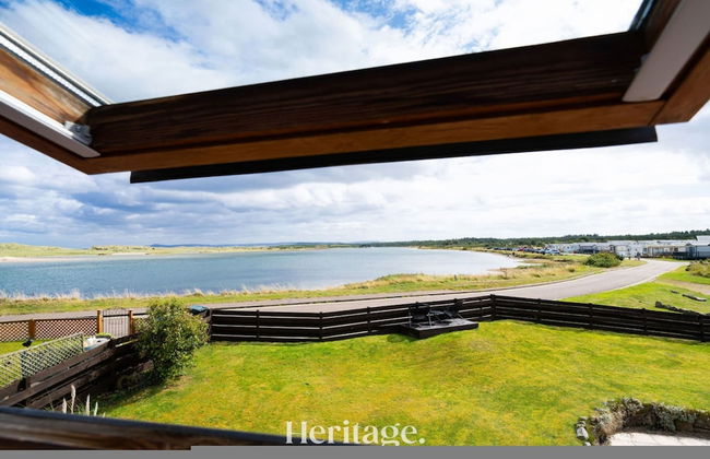 Beach Cottage Pet Child Friendly Stay in Moray - Photo 26