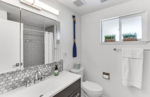 Hunting and Fishing Trip Base Camp on Moses Lake! - Foto 18