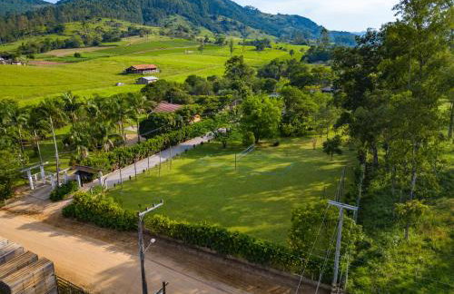 Seu Refúgio Rural Piscina Privativa e Natureza - Foto 2