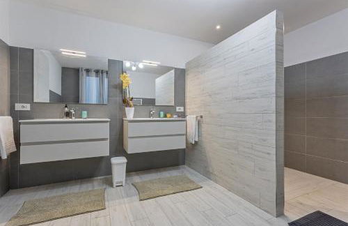 VILLA ILARIA con piscina privata a 350 mt spiaggia di sabbia - Foto 37