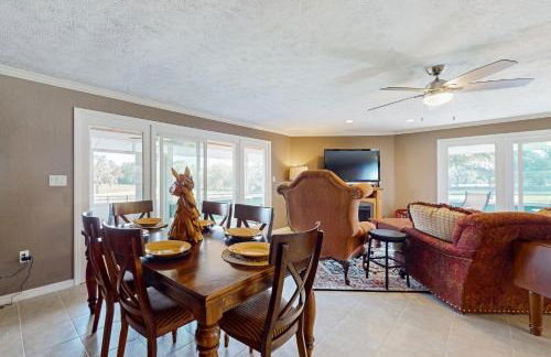 7 Mi to Paynes Prairie Preserve! Rural Retreat - Foto 23