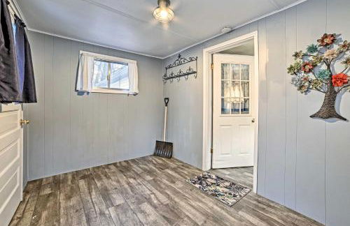 Quaint Frederic Home Ski, Boat and Hike Nearby - Foto 5