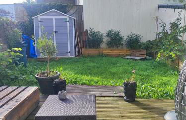 Suite deluxe avec jacuzzi et jardin à 2 min de la plage - Foto 12