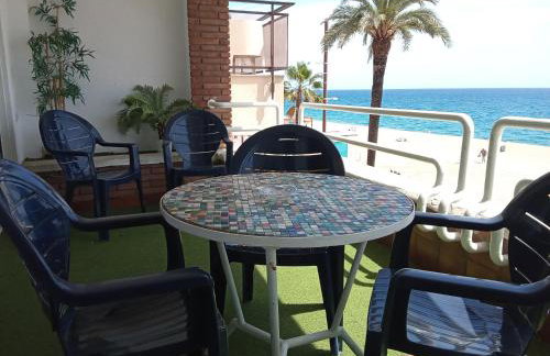 Piso Jover alojamiento en primera línea del Mar !! - Foto 7