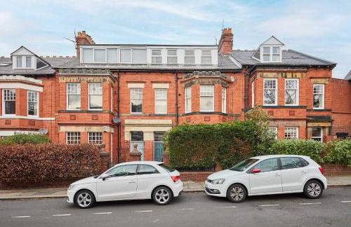 Host & Stay - The Rooftop Gallery - Photo 33