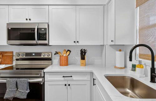 Coastal Paradise Condo Steps To Crescent Beach - Foto 16