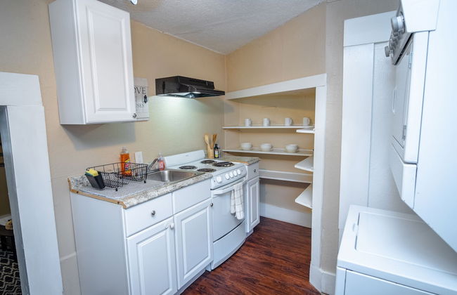 Cozy Guesthouse Near Downtown - Foto 5